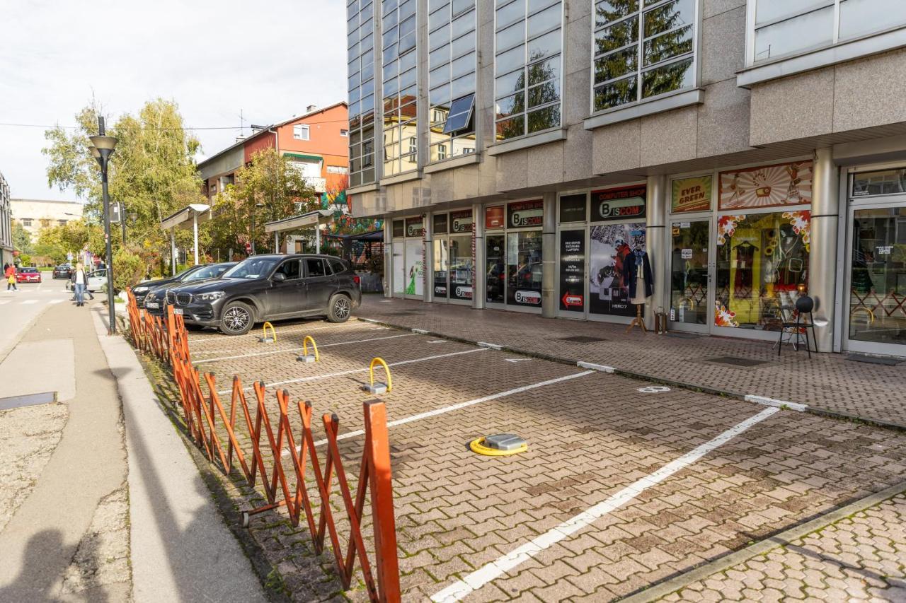 Olimpus Apartmani Bd Banjaluka บันยาลูกา ภายนอก รูปภาพ