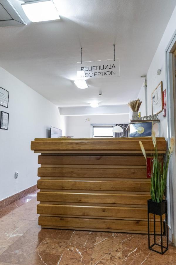 Olimpus Apartmani Bd Banjaluka บันยาลูกา ภายนอก รูปภาพ