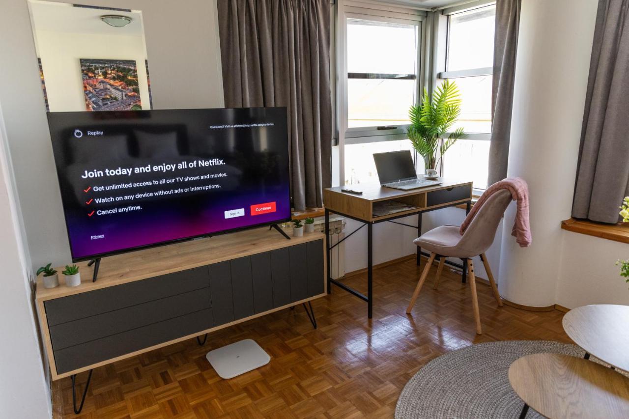 Olimpus Apartmani Bd Banjaluka บันยาลูกา ภายนอก รูปภาพ