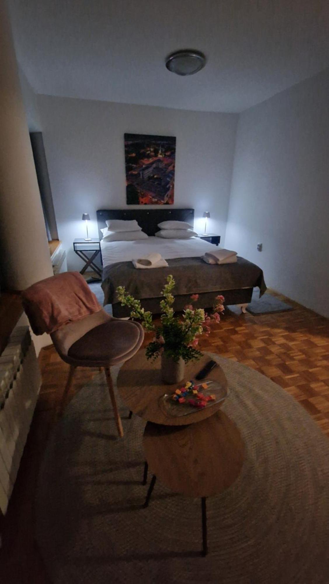 Olimpus Apartmani Bd Banjaluka บันยาลูกา ภายนอก รูปภาพ
