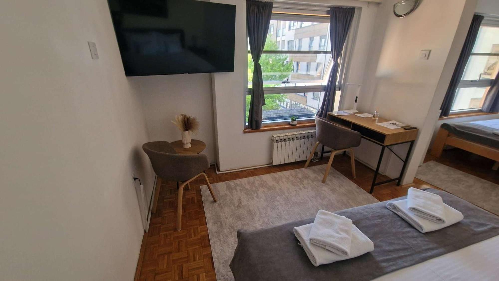 Olimpus Apartmani Bd Banjaluka บันยาลูกา ภายนอก รูปภาพ