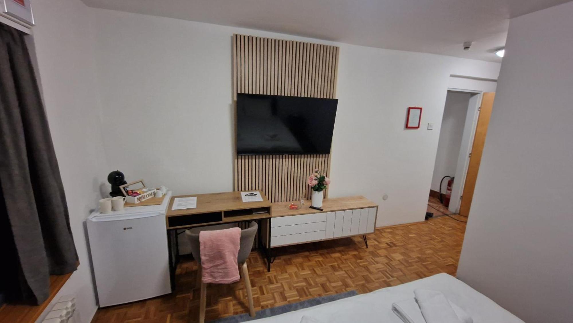 Olimpus Apartmani Bd Banjaluka บันยาลูกา ห้อง รูปภาพ