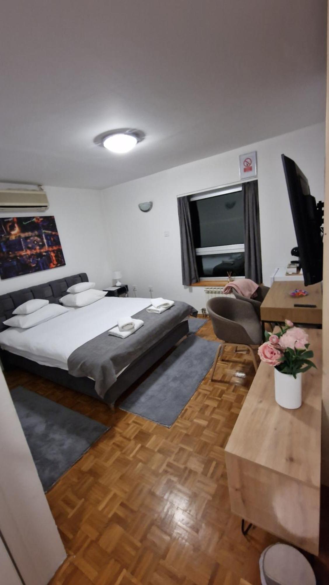 Olimpus Apartmani Bd Banjaluka บันยาลูกา ห้อง รูปภาพ